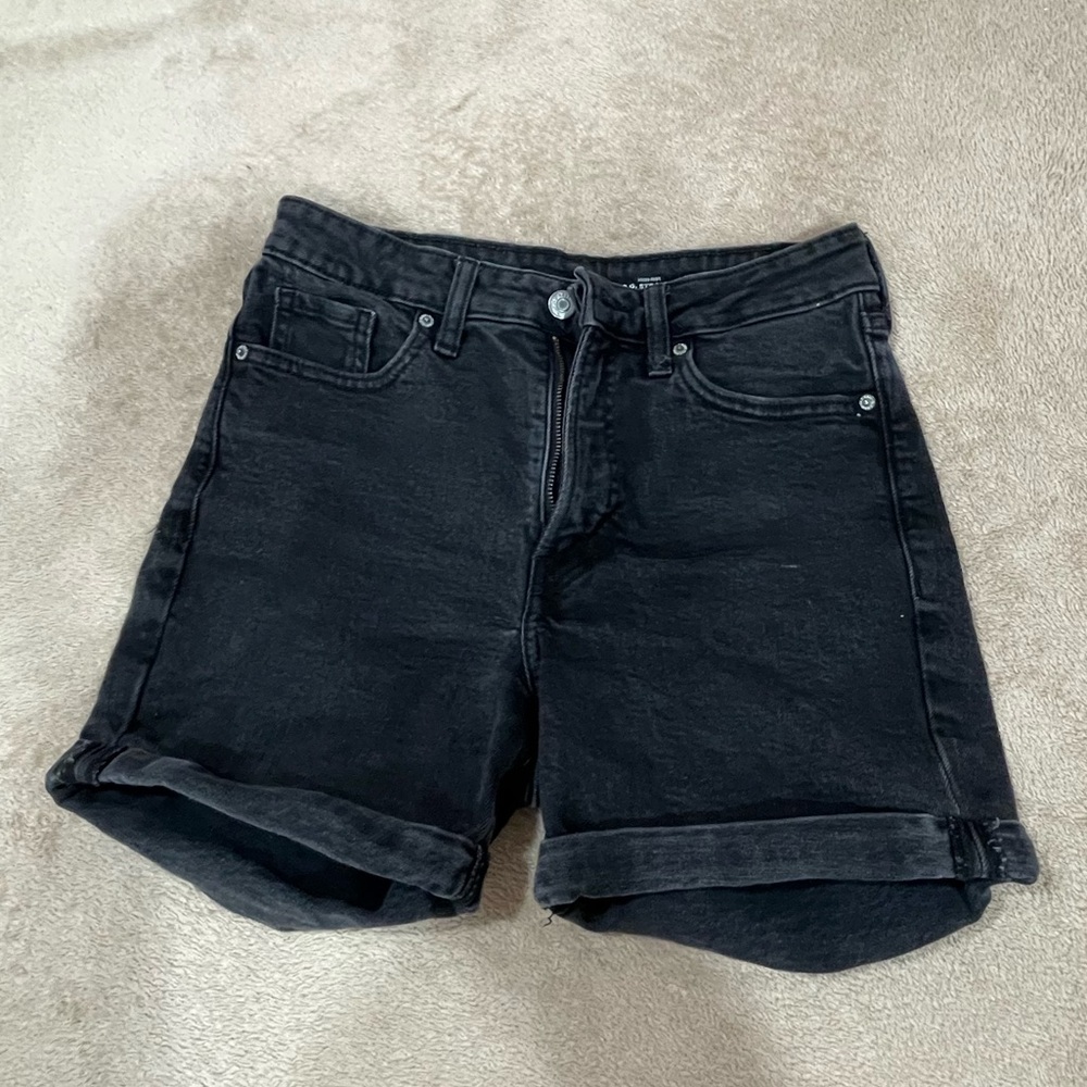 Old Navy Women's Black Jean Shorts